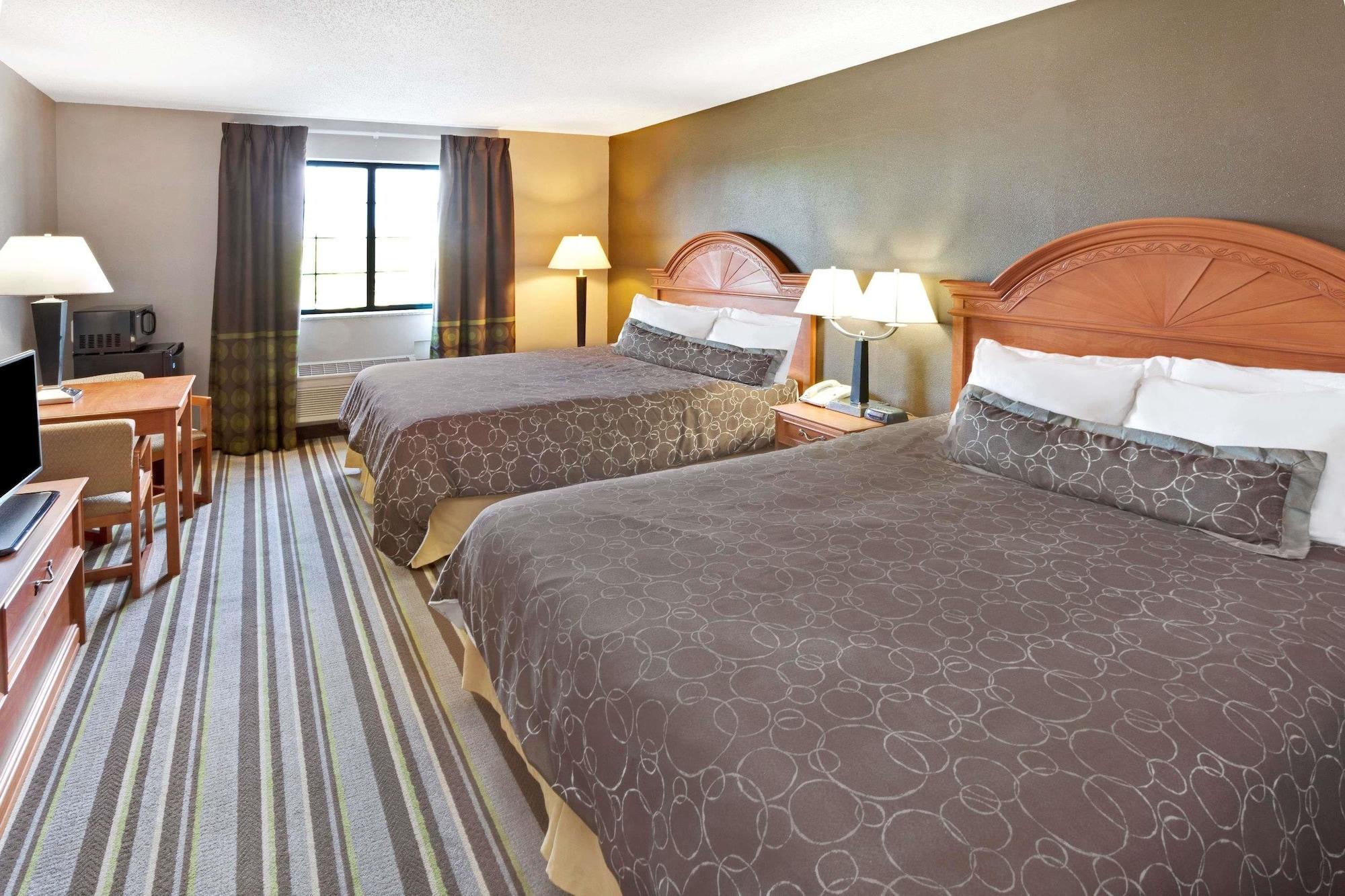 Super 8 By Wyndham South Bend Motel Buitenkant foto